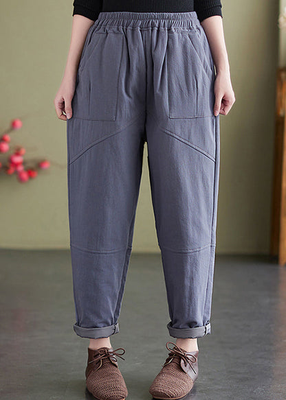 Effortlessly Elegant Pants with a Timeless Design