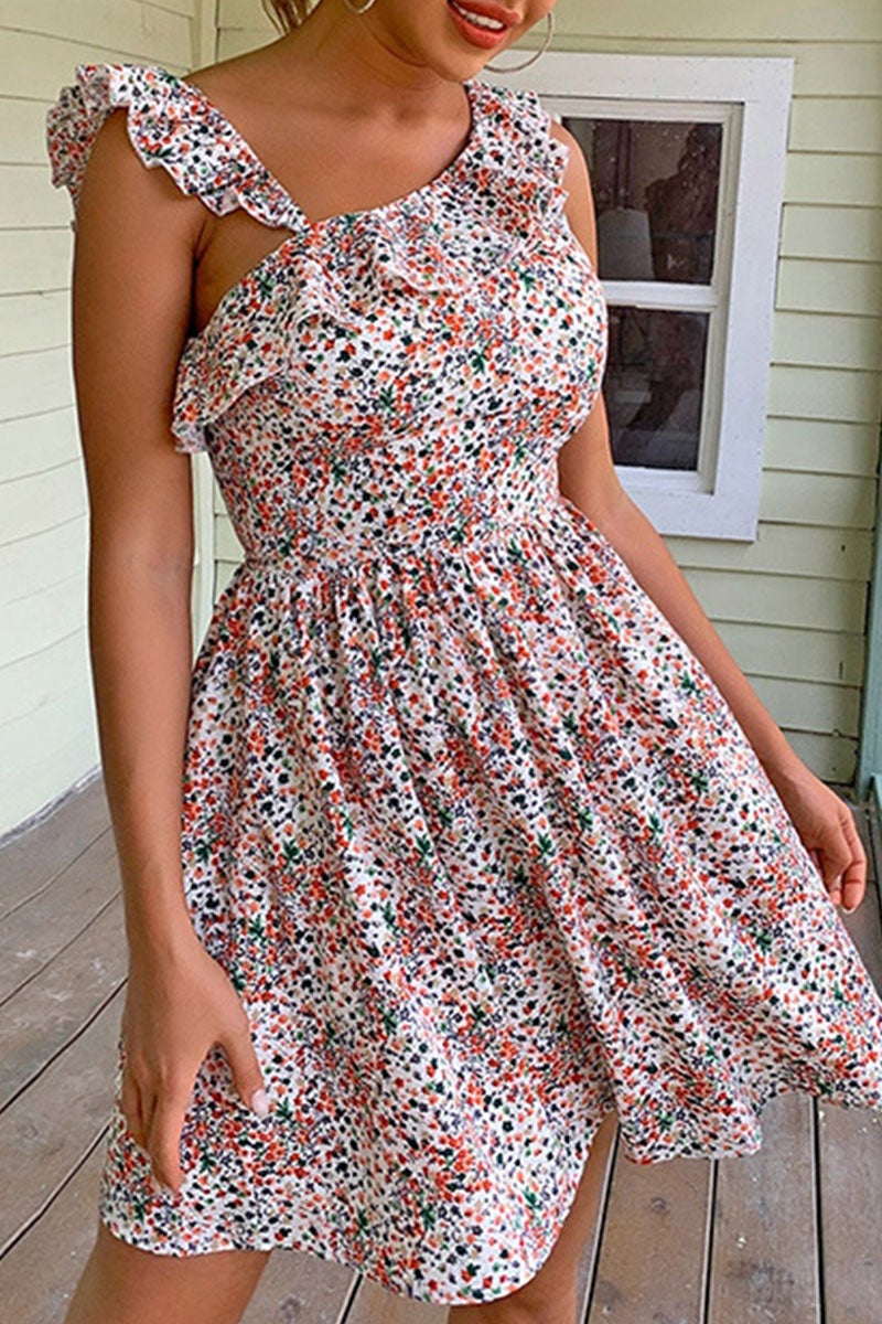 A Vintage Style Dress with Delicate Timeless Details
