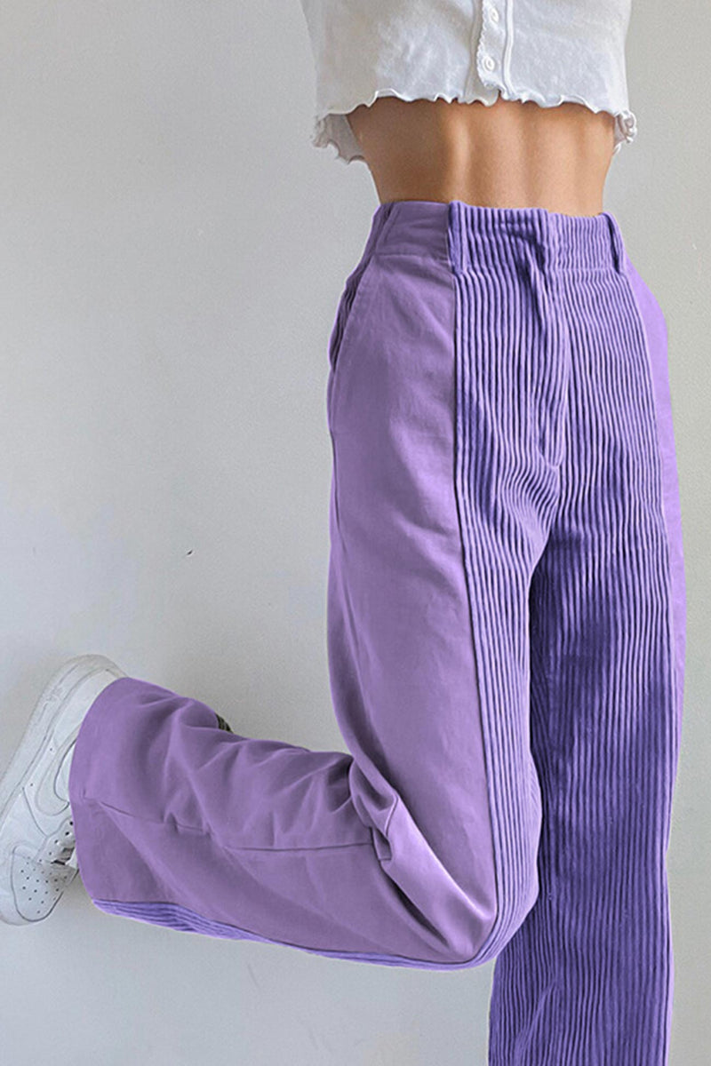 Effortlessly Elegant Pants with a Timeless Design