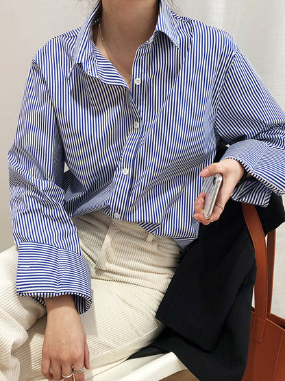 Well Tailored Blouse with a Graceful Silhouette