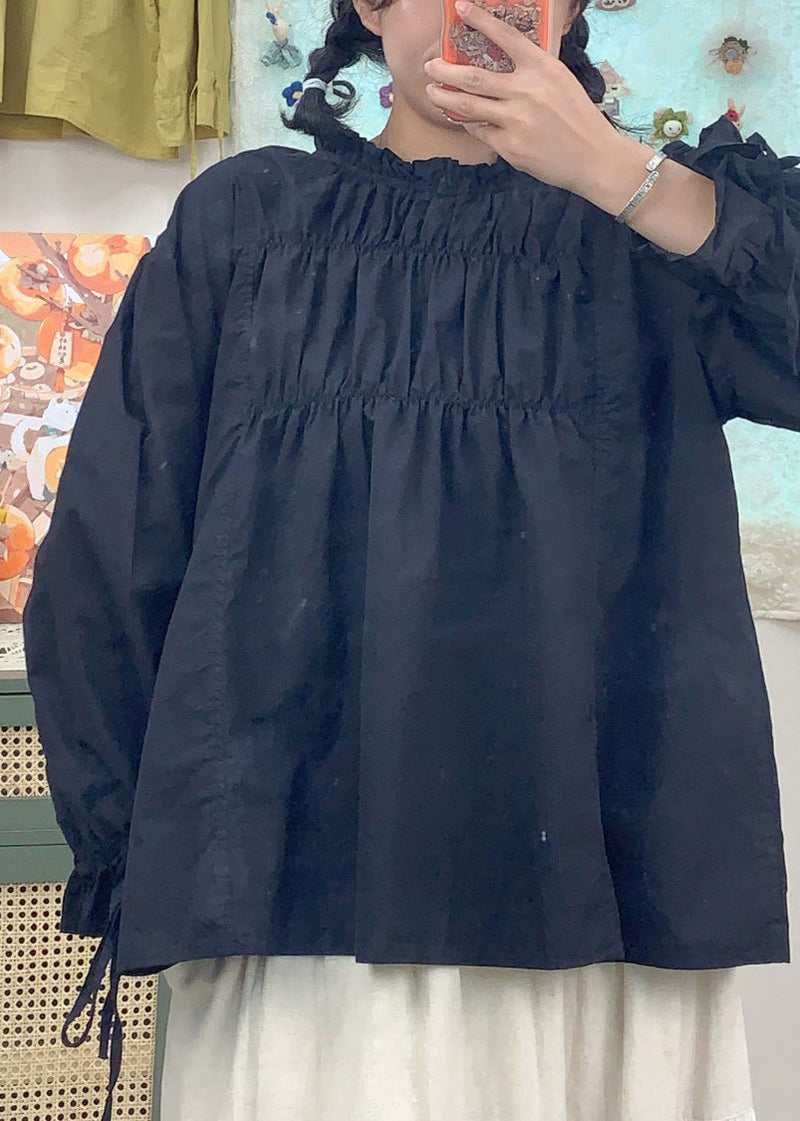 Well Tailored Top with a Graceful Silhouette