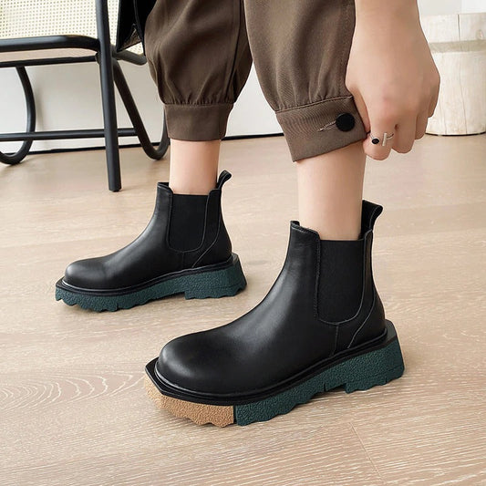 Elegantly Styled Boots for Everyday Wear