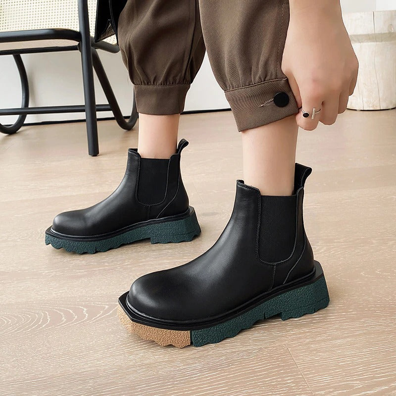 Elegantly Styled Boots for Everyday Wear