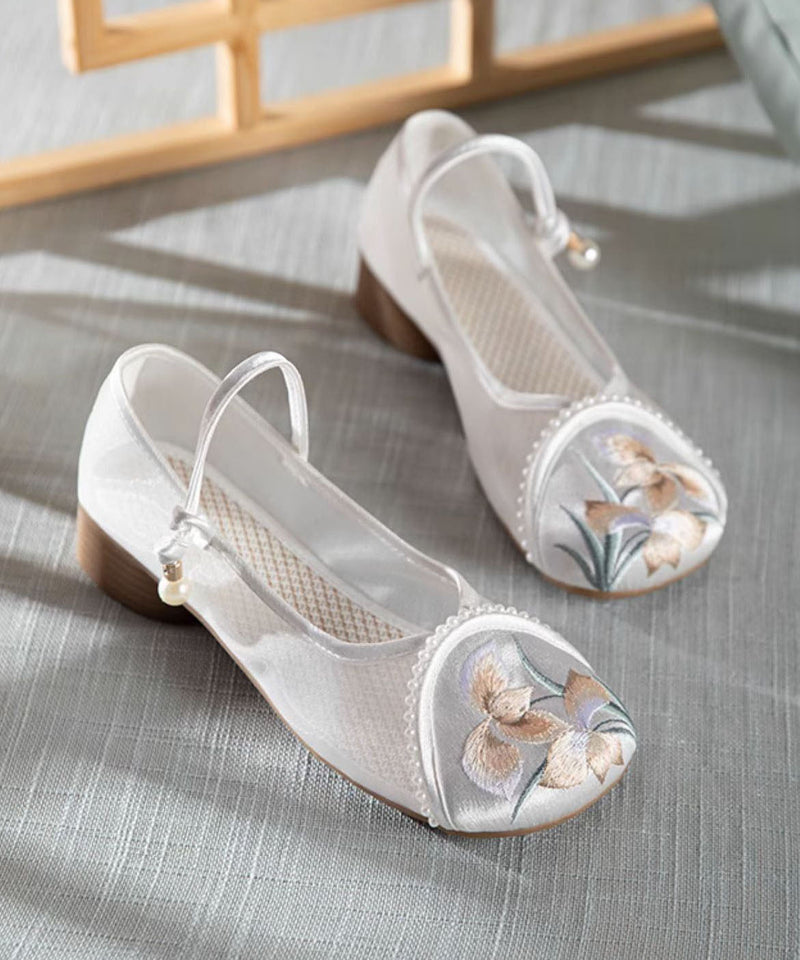 Polished Shoes with an Effortless Classic Look