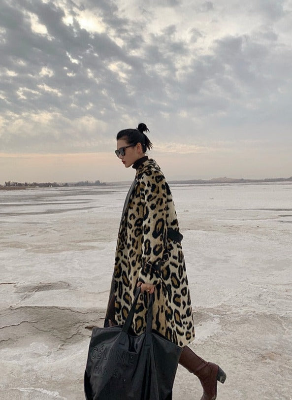 Beautifully Crafted Coat in a Classic Style