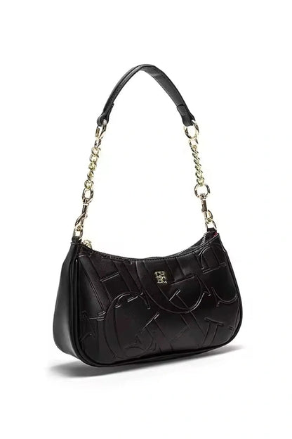 Gracefully Styled Bag for Any Occasion