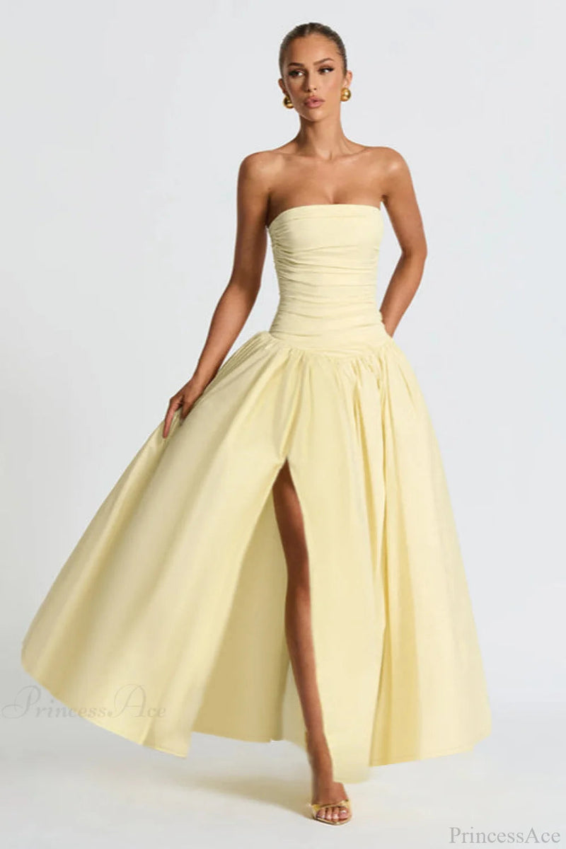 Effortlessly Elegant Dress with a Timeless Design