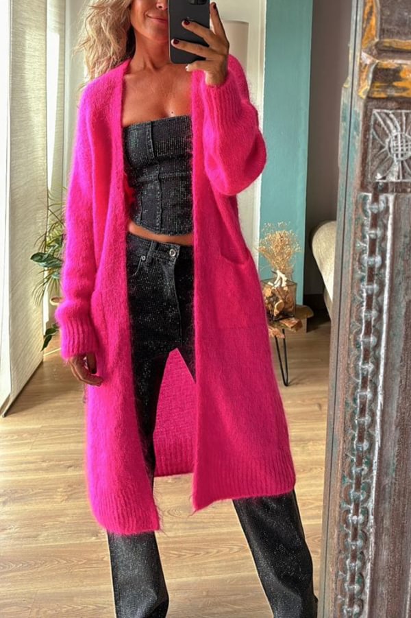 Gracefully Styled Cardigan for Any Occasion