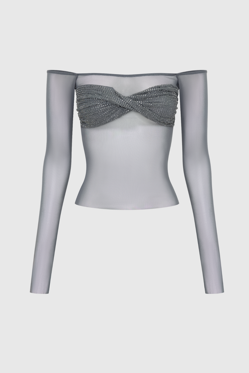 Polished Top with an Effortless Classic Look