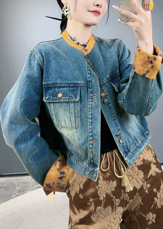 Beautifully Crafted Coat in a Classic Style
