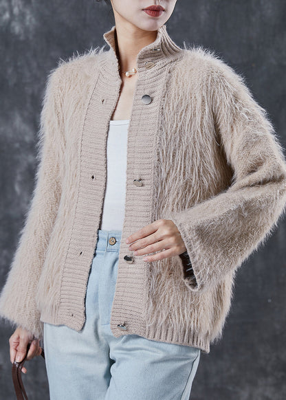 Gracefully Styled Cardigan for Any Occasion