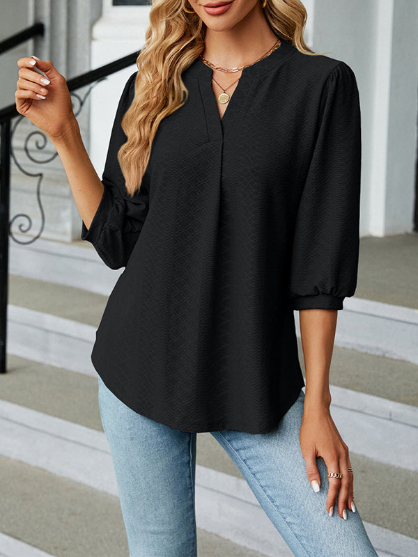 Classic Vintage T-Shirt with a Flattering Fit