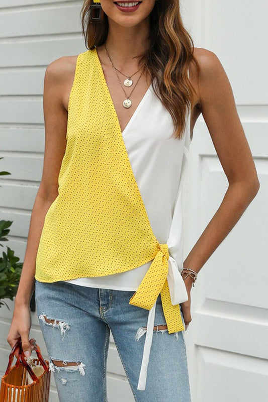 Well Tailored Top with a Graceful Silhouette