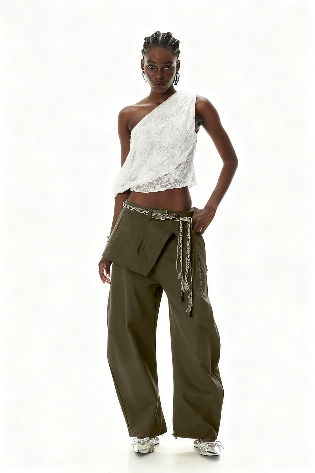 Beautifully Crafted Pants in a Classic Style