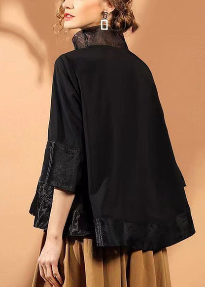 Sophisticated Blouse with a Clean Classic Look