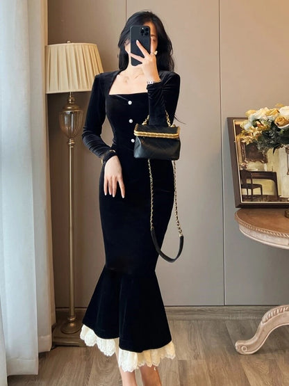 Effortlessly Elegant Dress with a Timeless Design