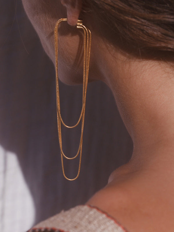 Classic Vintage Garment with a Flattering Fit