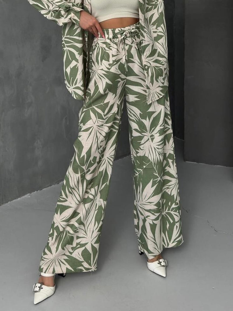 Elegantly Styled Pants for Everyday Wear