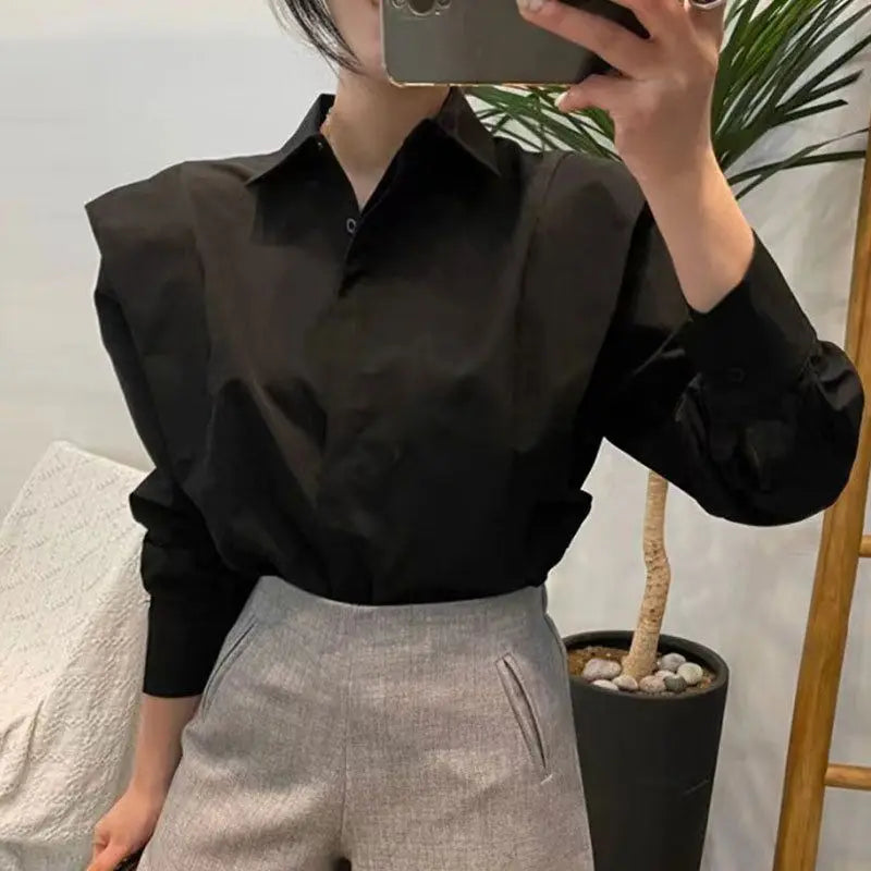Polished Blouse with an Effortless Classic Look