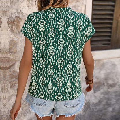 Beautifully Finished Top in a Timeless Design