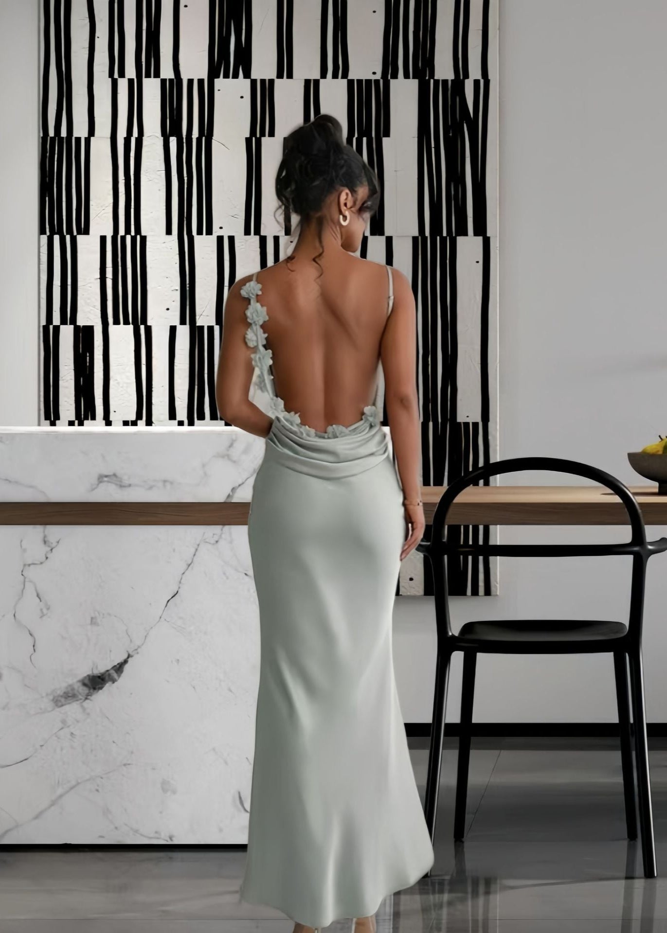 Classic Vintage Garment with a Flattering Fit