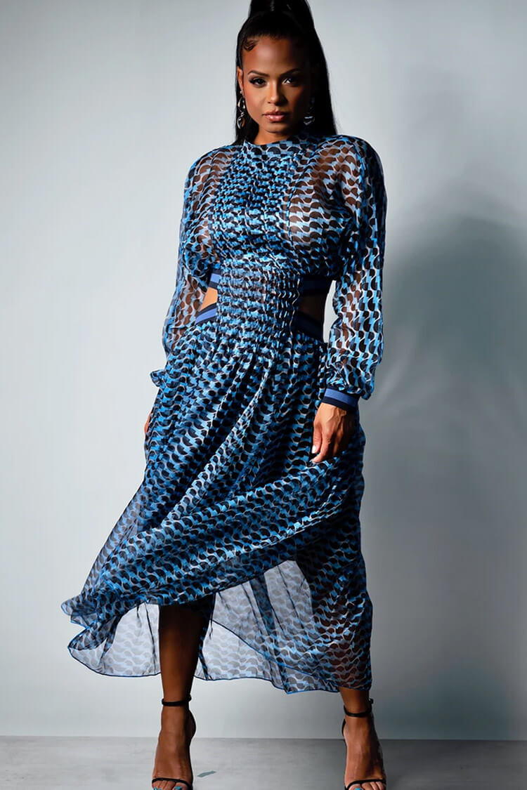 Beautifully Crafted Dress in a Classic Style