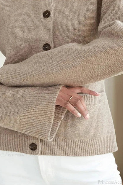 Beautifully Crafted Cardigan in a Classic Style