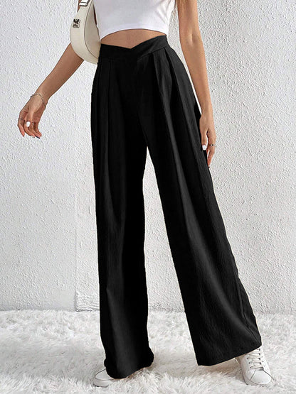 Polished Trousers with an Effortless Classic Look