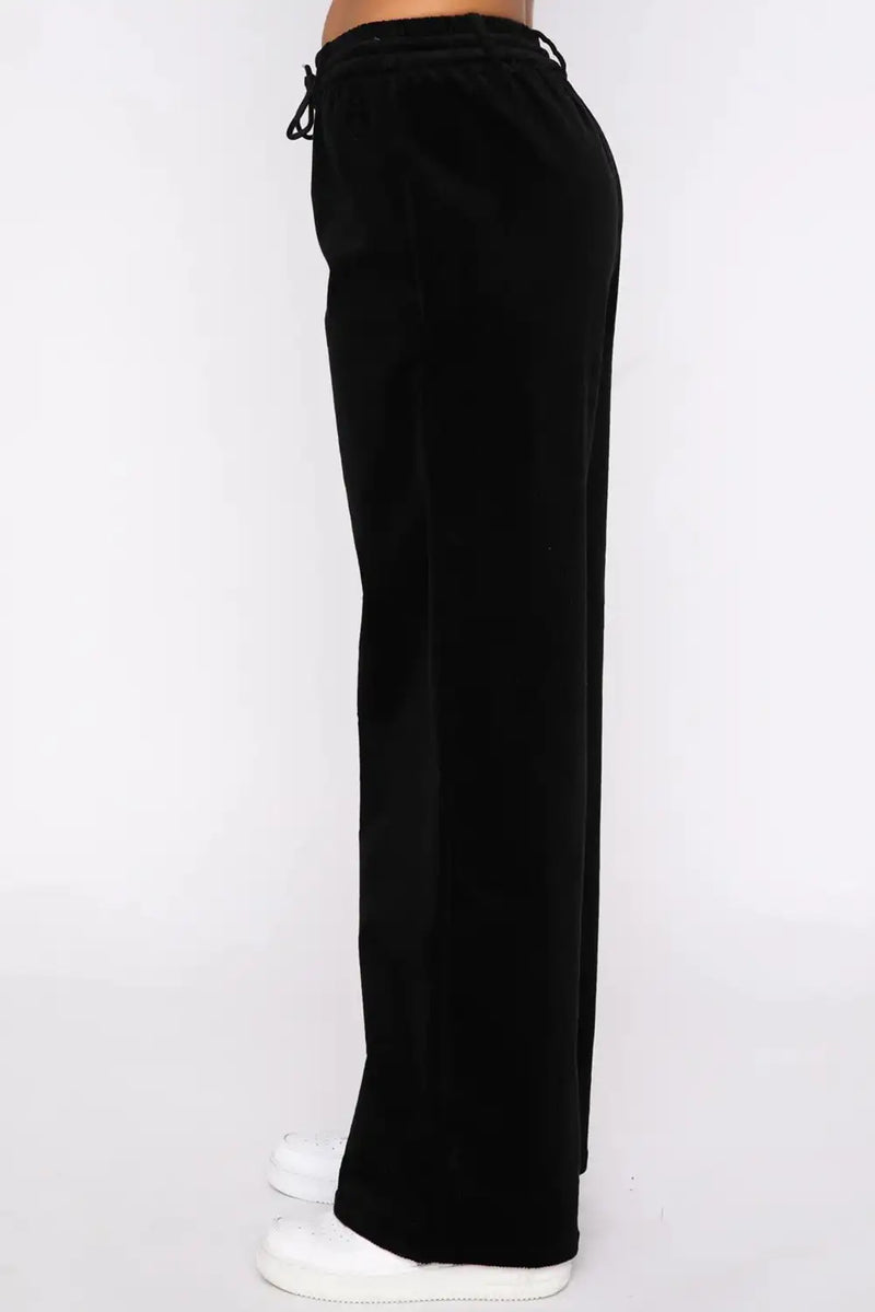 Polished Pants with an Effortless Classic Look