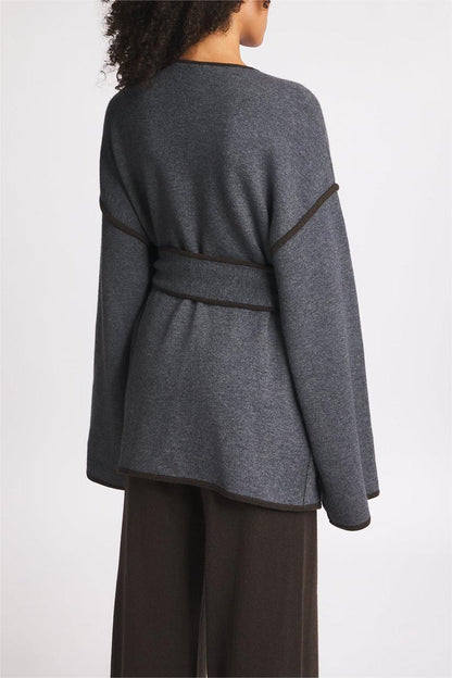 Polished Coat with an Effortless Classic Look