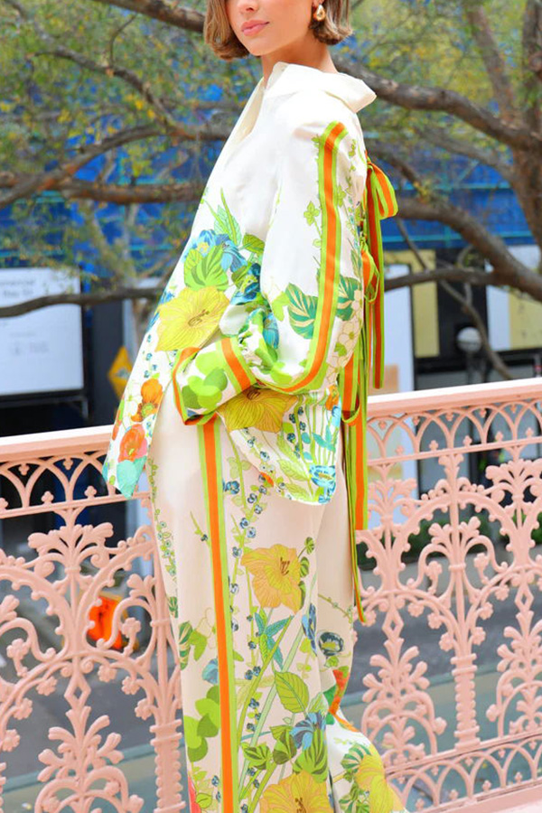 Beautifully Crafted Blouse in a Classic Style