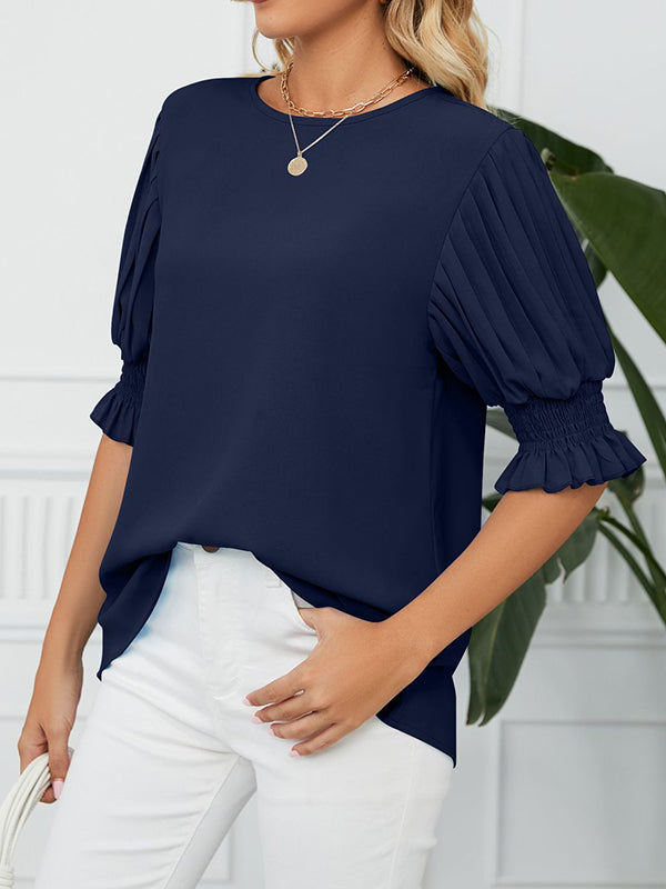 Beautifully Finished T-Shirt in a Timeless Design