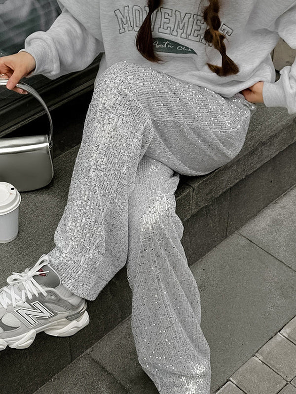 Classic Vintage Trousers with a Flattering Fit