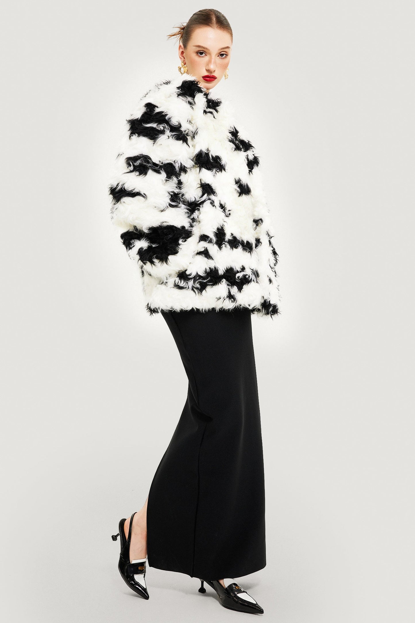 Elegantly Styled Coat for Everyday Wear