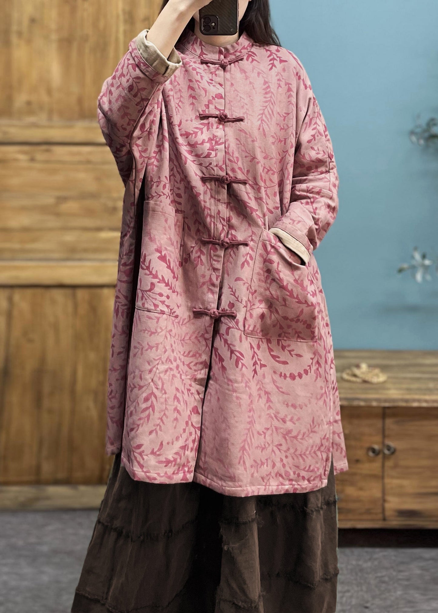 Effortlessly Elegant Coat with a Timeless Design