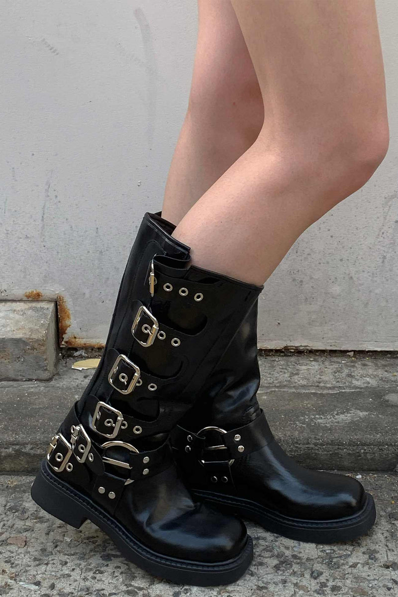 Gracefully Styled Boots for Any Occasion