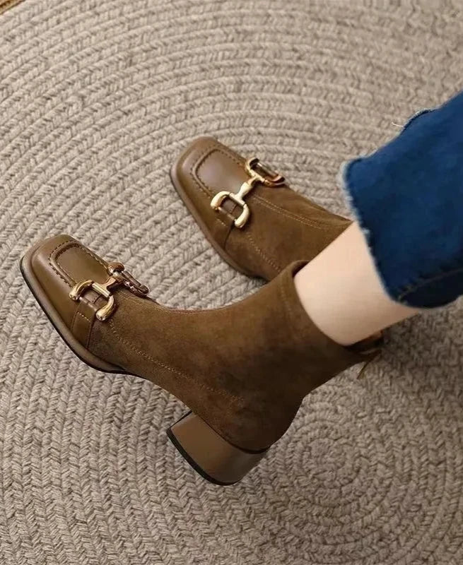 Classic Vintage Boots with a Flattering Fit
