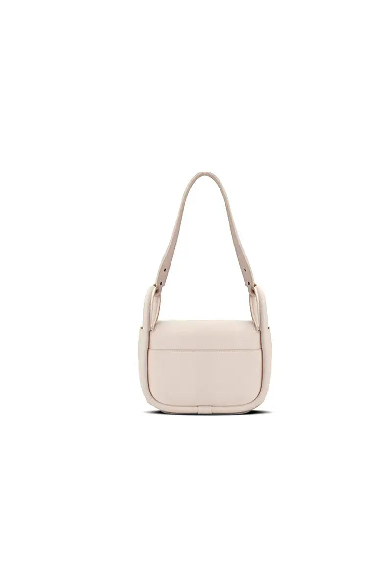 Gracefully Styled Bag for Any Occasion