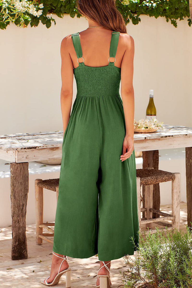 Well Tailored Garment with a Graceful Silhouette