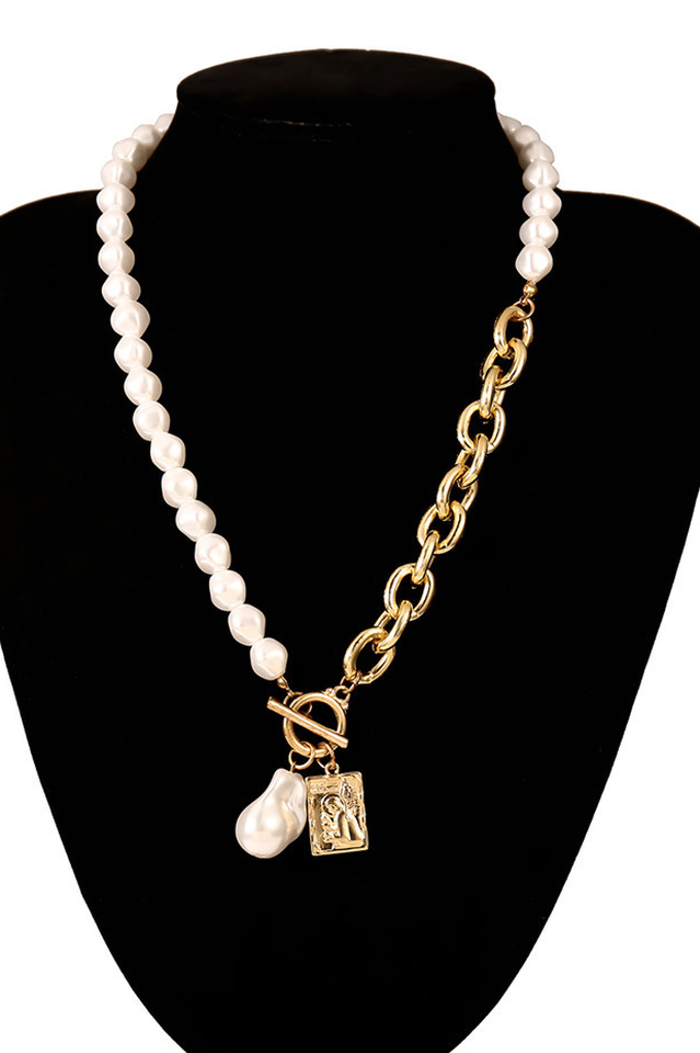 Elegantly Styled Garment for Everyday Wear