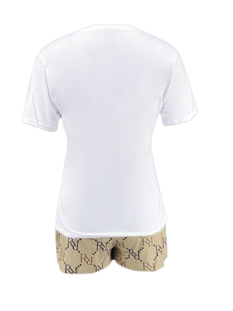 Elegantly Styled T-Shirt for Everyday Wear