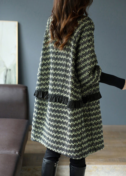 Gracefully Styled Coat for Any Occasion
