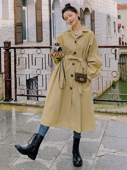 Elegantly Styled Coat for Everyday Wear