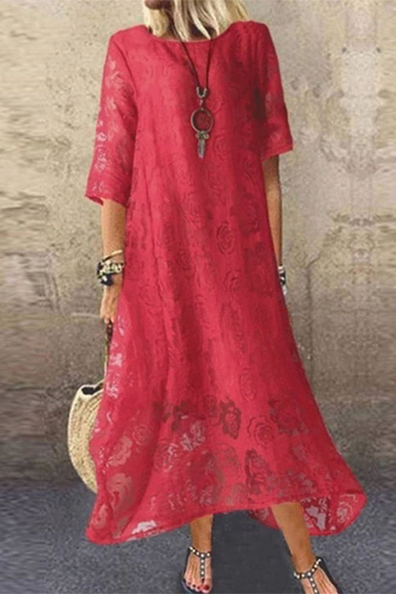 Beautifully Finished Dress in a Timeless Design