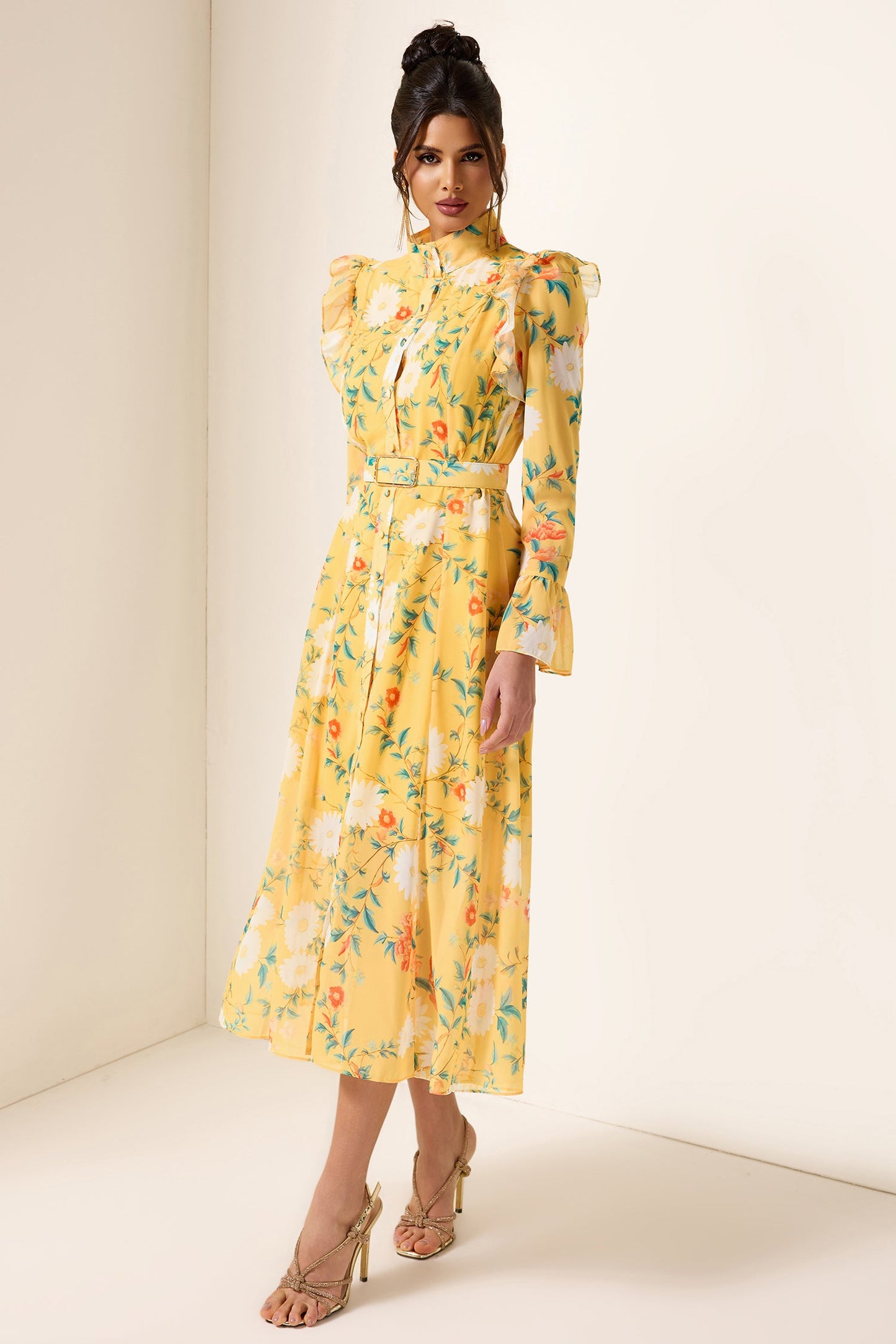 Sophisticated Dress with a Clean Classic Look