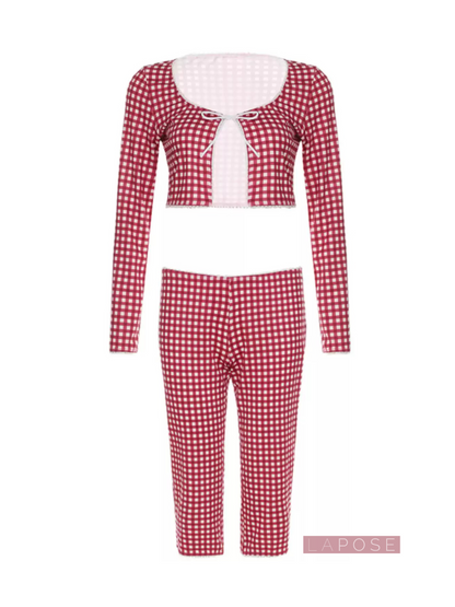Elegantly Styled Pants for Everyday Wear