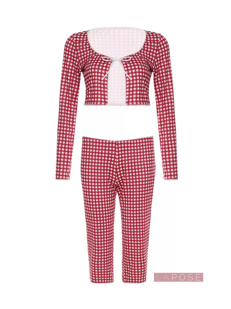 Elegantly Styled Pants for Everyday Wear