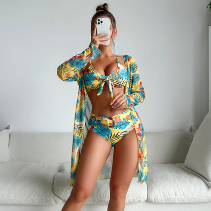 Effortlessly Elegant Bikini with a Timeless Design