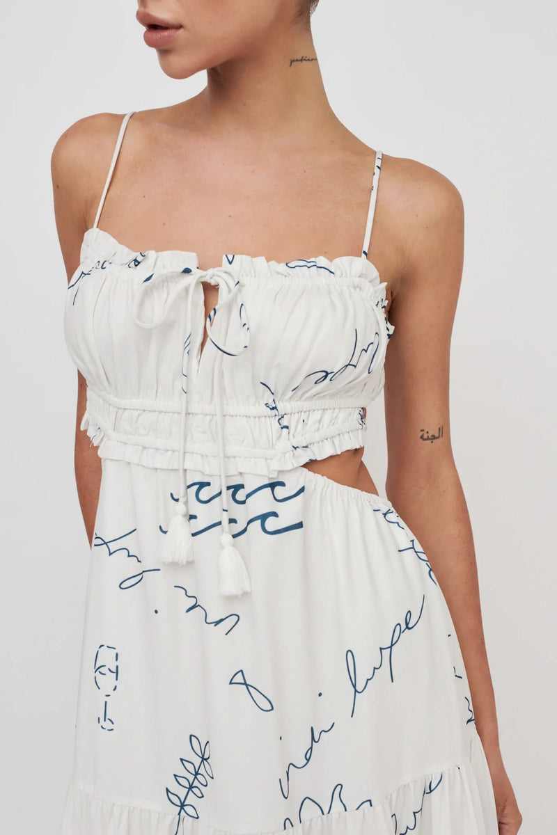 Beautifully Crafted Dress in a Classic Style
