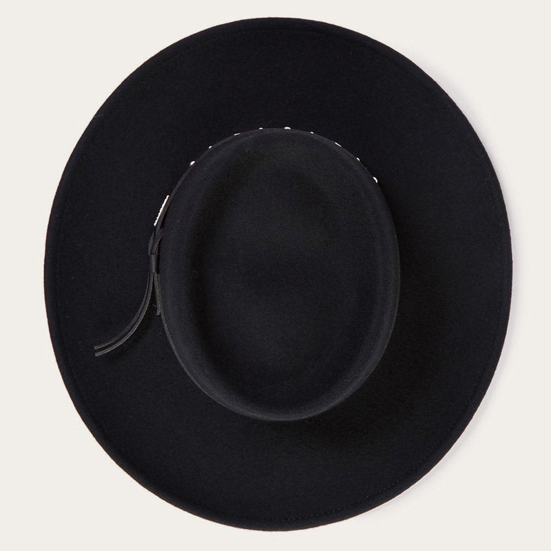 Classic Vintage & Enduringly Stylish Garment